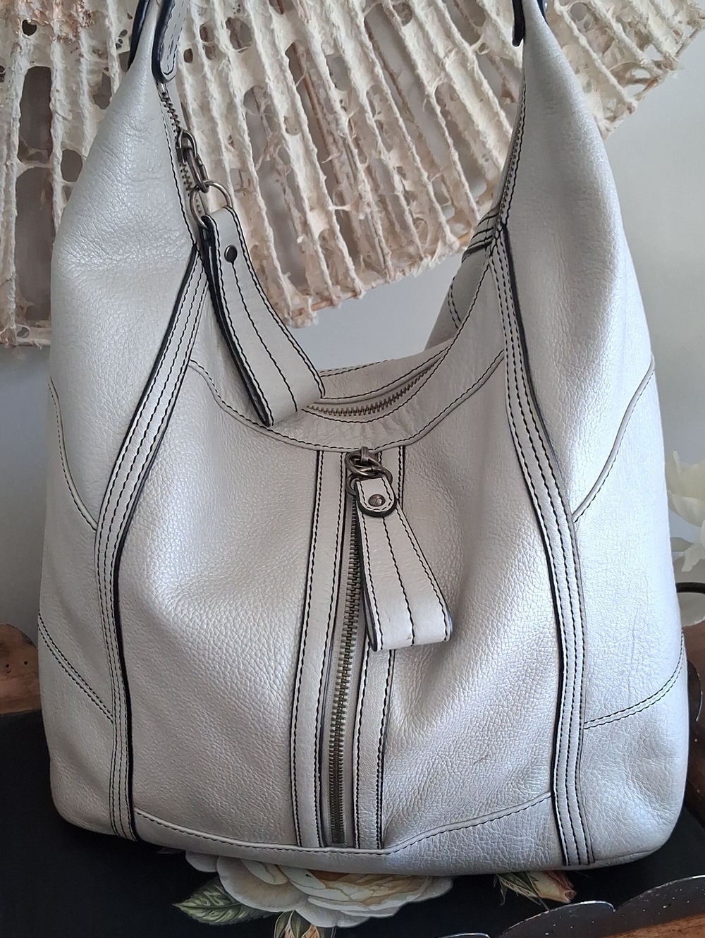 Reaction Kenneth Cole Taupe/Gray Pebbled Leather Slouchy Hobo Bag